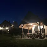 بيت للعطل In Vineyard *