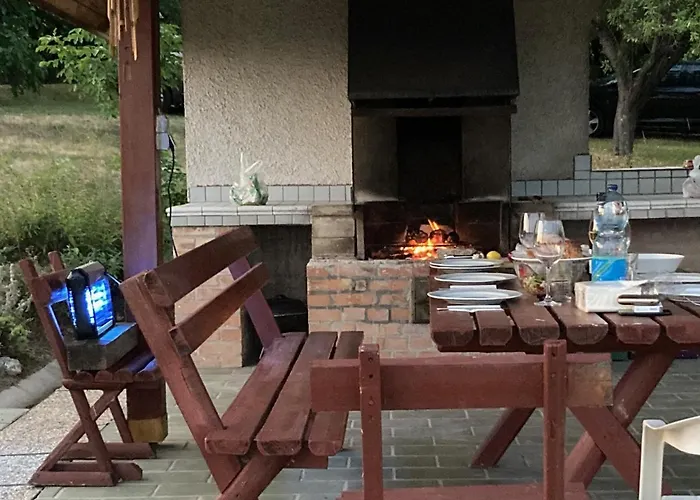 In Vineyard בית נופש *